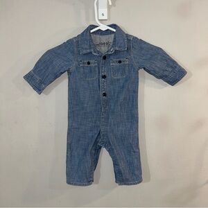 Baby Gap Denim Jumpsuit Size 6-12 month